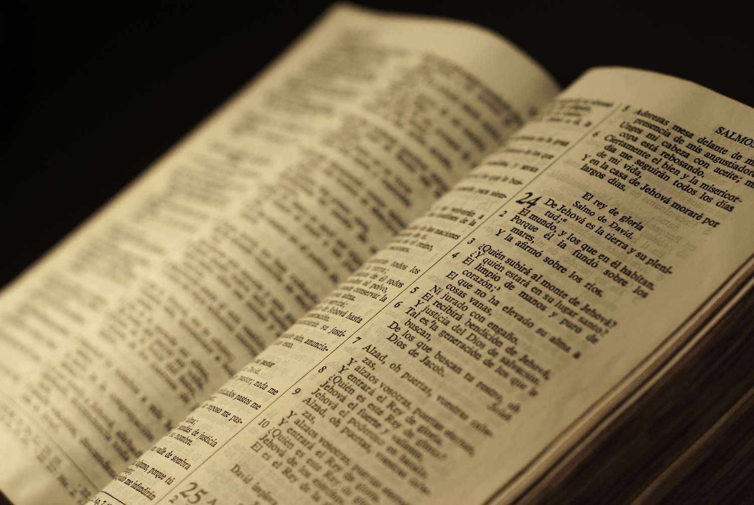 A Través de la Biblia: Isaías